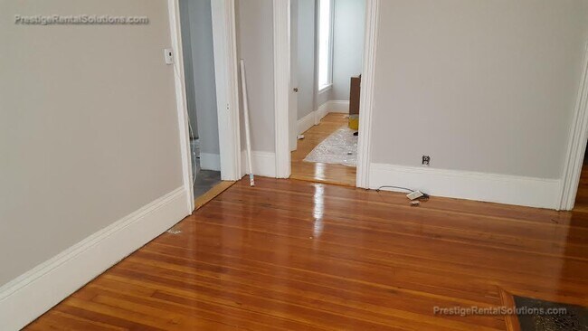 Foto del edificio - 16 Central Ave