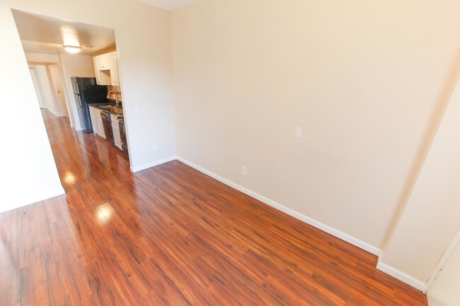 Foto del edificio - 5578 Pershing Ave