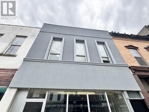 Building Photo - 368-368 Dundas St