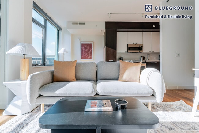 Building Photo - 1212 4th St SE