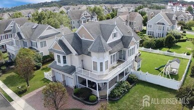 Building Photo - 26 Lighthouse Dr