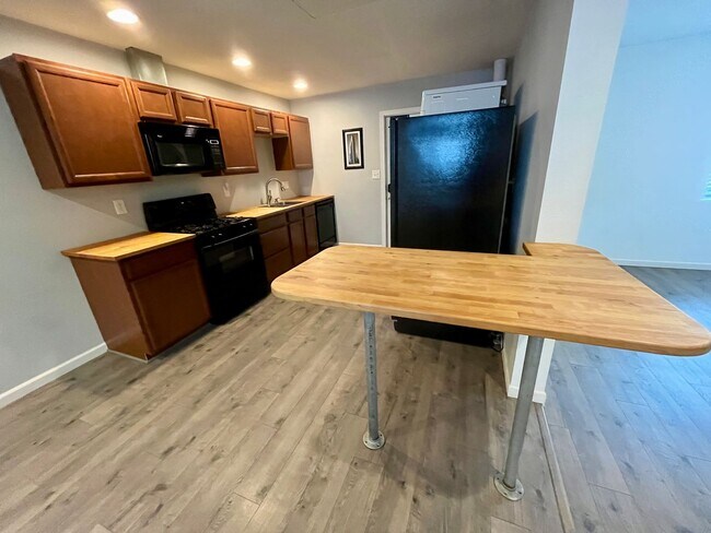 Foto del edificio - 3905 NE Grand Ave