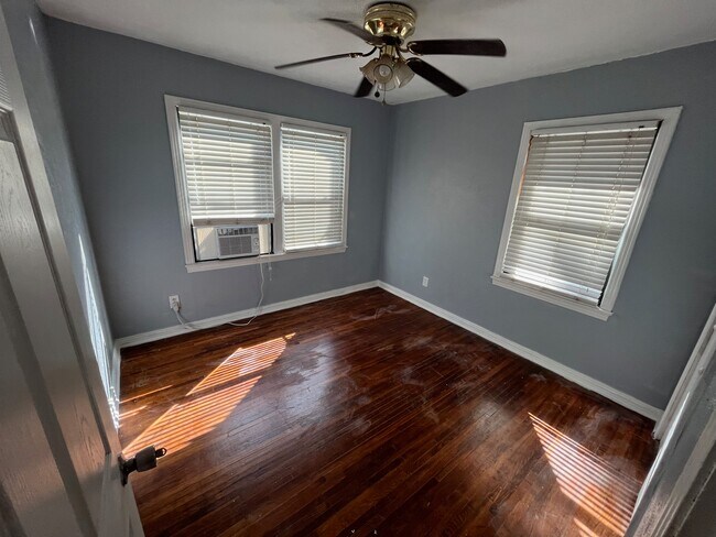 Foto del edificio - 2314 1st St