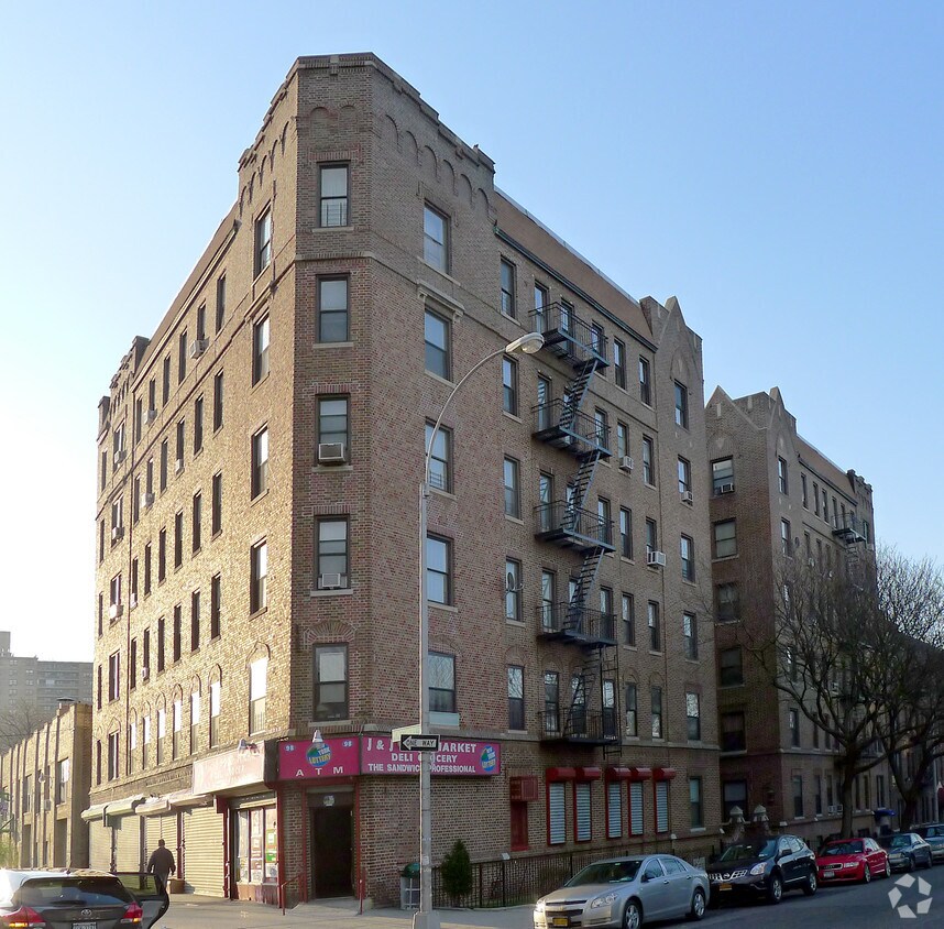Primary Photo - 941 Washington Ave