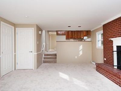 Building Photo - 3952 E Briarwood Ave