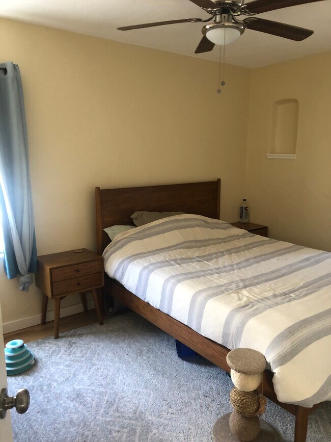 Building Photo - 3120 Fenelon St