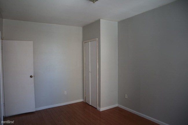 Building Photo - 2 br, 1 bath  - 567 Nostrand Ave
