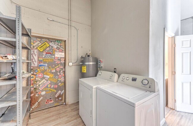 Foto del edificio - 1305 Palm St