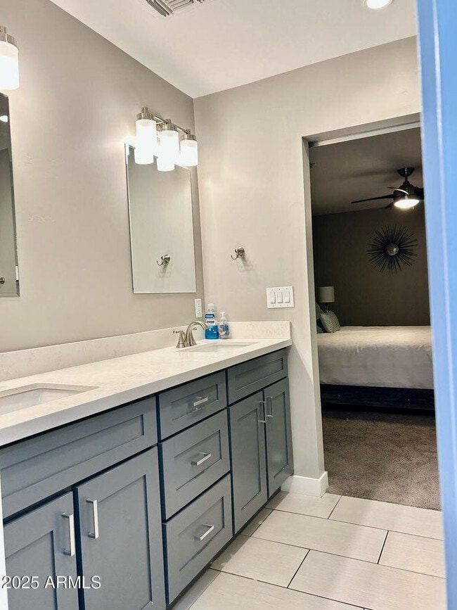 Foto del edificio - 7635 E Verde Ln