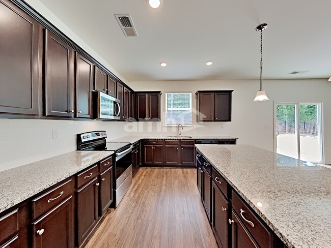 Foto del edificio - 1920 Brook Enclave Trail