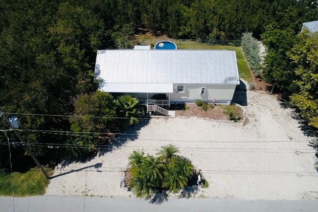 Building Photo - 31167 Ave G