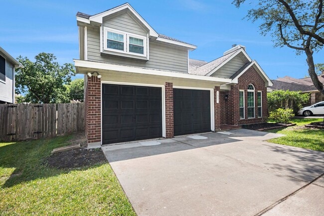 Building Photo - Cozy Home in Popular Bay Glen!