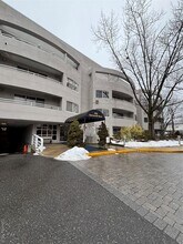 Building Photo - 100 Cutter Mill Rd