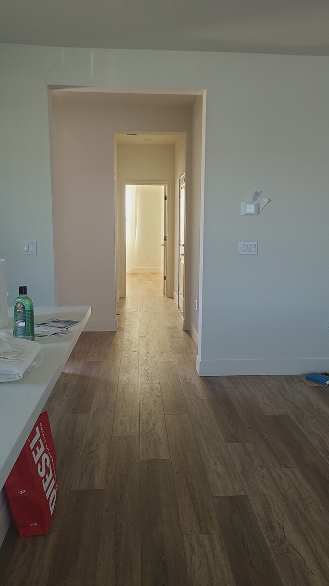 Foto del edificio - 7313 Umberto Pl