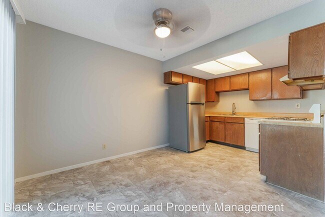 Foto del edificio - 2 br, 2 bath House - 1443 Tamareno Circle ...