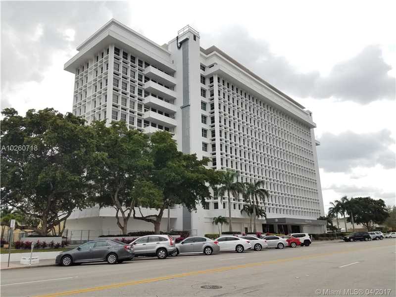 Primary Photo - 700 Biltmore Way