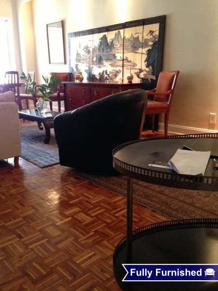 Building Photo - 81 E 77th St