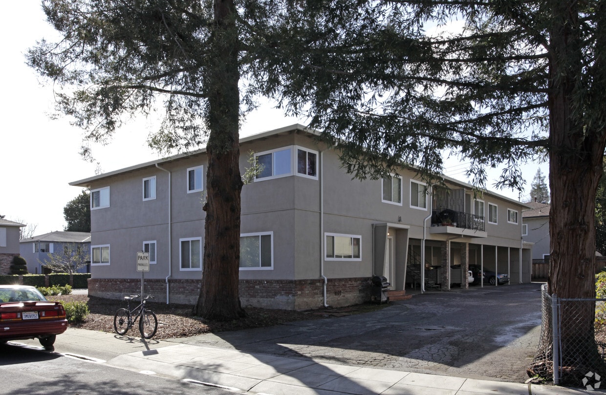 Building Photo - 7 Coleman Pl