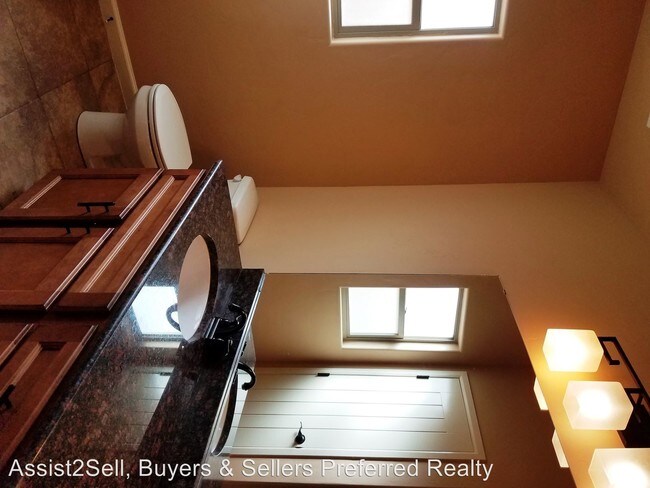 Building Photo - 3 br, 2 bath House - 303 Coronado