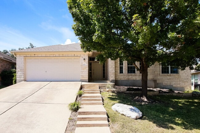 Building Photo - 1105 Wigwam
