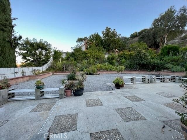 Foto del edificio - 2484 Mountain Brook Dr