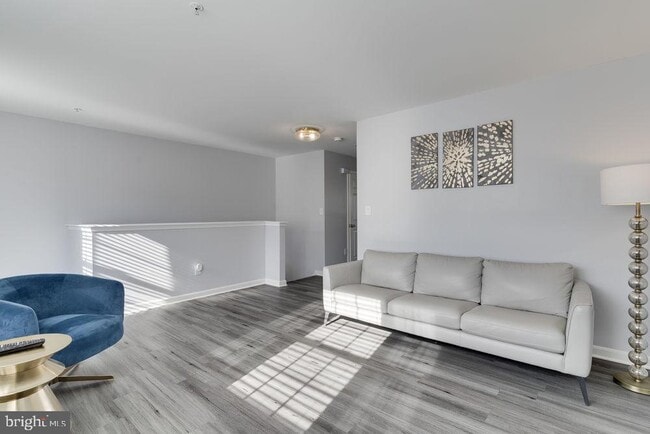 Building Photo - 1306 Sutler Terrace