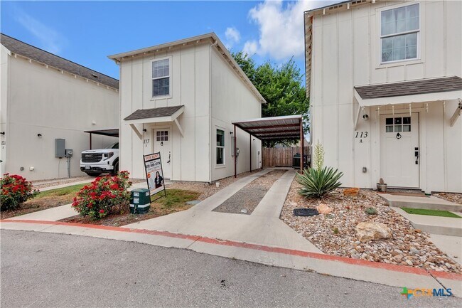 Building Photo - 350 Debus Dr