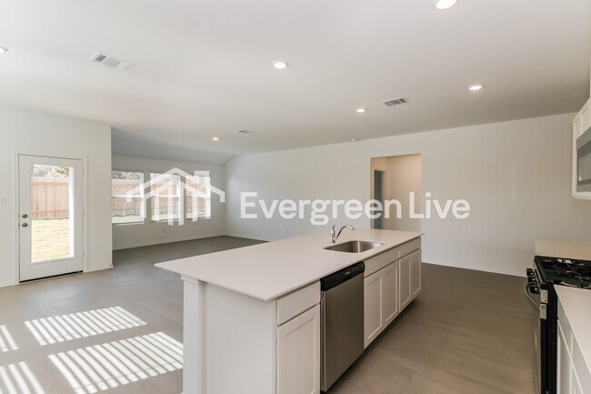 Building Photo - 1105 Nesting Bird Dr