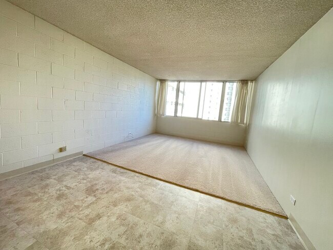 Foto del edificio - LIKINI WEST studio, pkg, sec, pool