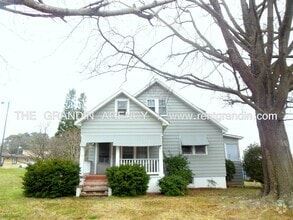 Building Photo - 142 Horner Ln