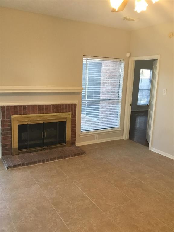 Building Photo - 8403 Rose Garden Dr