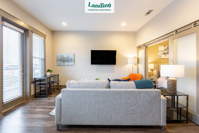 Foto del edificio - 8110 Park Ln
