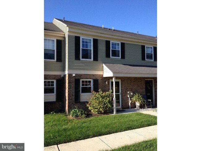 Foto del edificio - 15 Coventry Ct