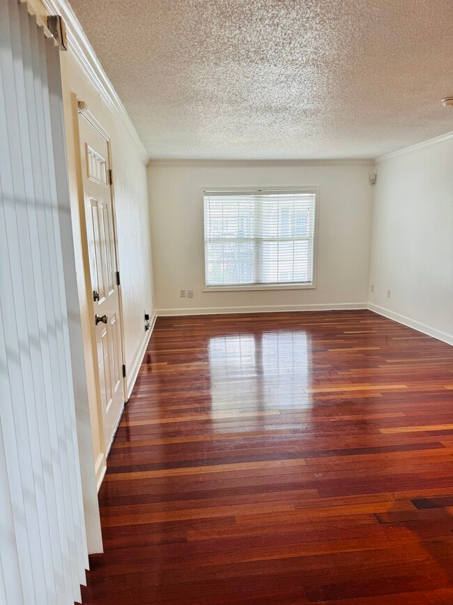Foto del edificio - 4876 Conway Rd