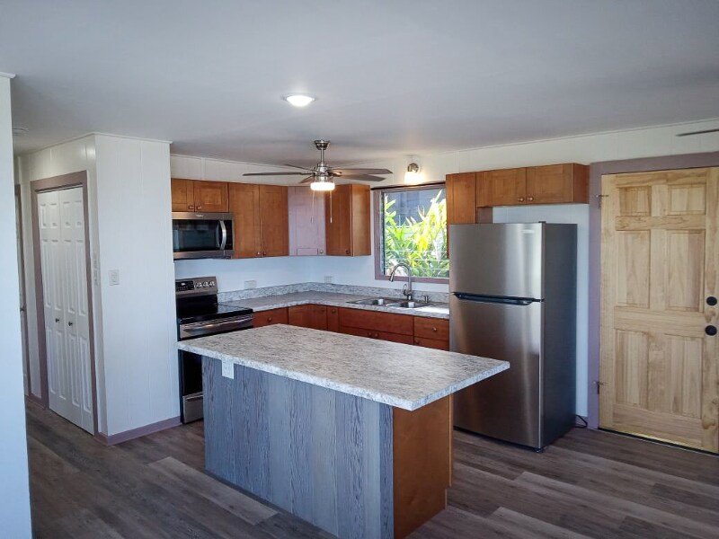Primary Photo - 77-6442-6442 Sea View Cir