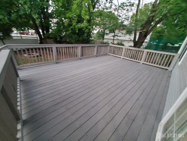 Foto del edificio - 748 New Durham Rd