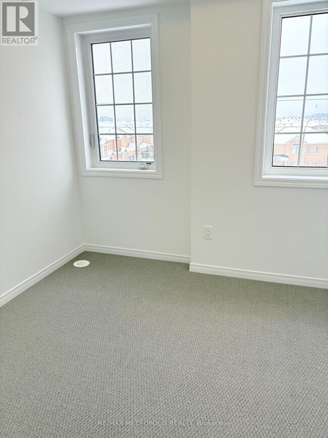 Photo du bâtiment - 4320 Ebenezer Rd