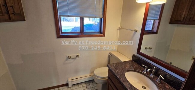 Building Photo - 2325 S Seville Cir