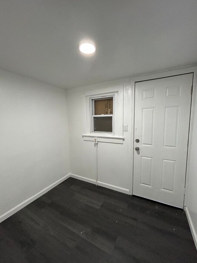Foto del edificio - 739 Beatty St