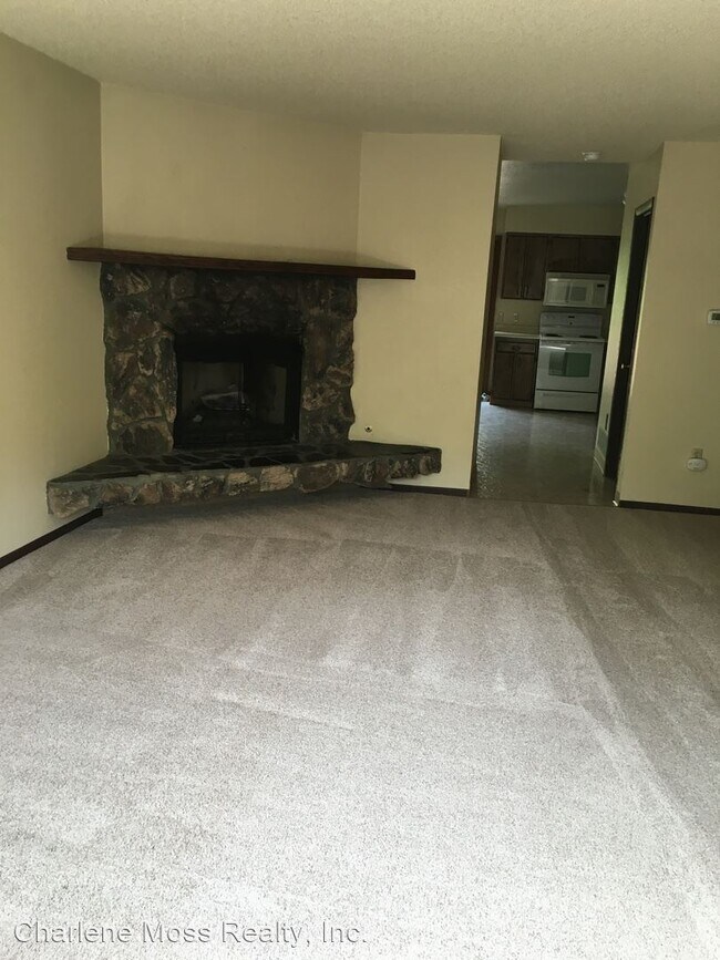 Foto del edificio - 3 br, 1.5 bath House - 728 N Peck Street