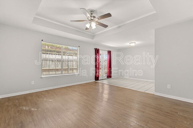 Building Photo - 10217 Hyacinth Ln