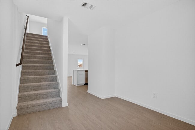 Building Photo - 16722 Spotted Oak Dr