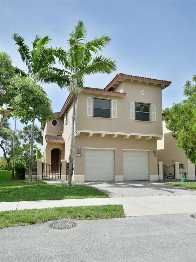 Foto del edificio - 8940 SW 228th Ln