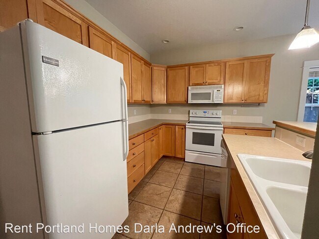 Foto del edificio - 3 br, 2.5 bath House - 2302 SE 75th Ave