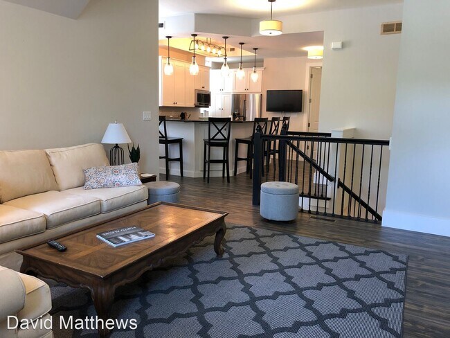 Foto del edificio - 2 br, 2.5 bath House - 54592 Twyckenham Dr...