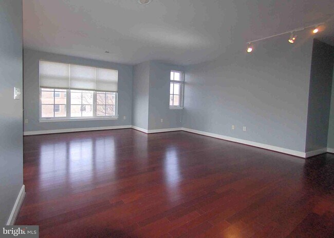 Foto del edificio - 150 V St NW