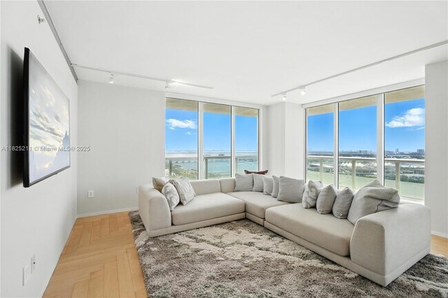 Foto del edificio - 50 Biscayne Blvd