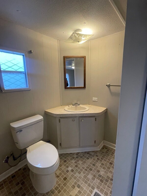 Foto del edificio - 2805 S Belt W