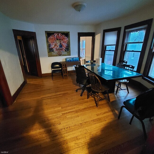 Building Photo - 1 br, 1 bath House - 916 Ackerman Avenue R...