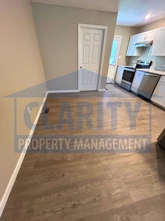 Foto del edificio - 615 Beech Cir NW